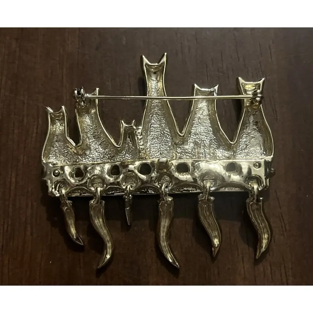 Vintage Goldtone Metal Brooch Pin with Six Cats with Moving Tails and Green Eyes